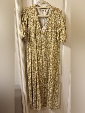 Faherty Women’s Olive Floral V-Neck Button Maxi Dress